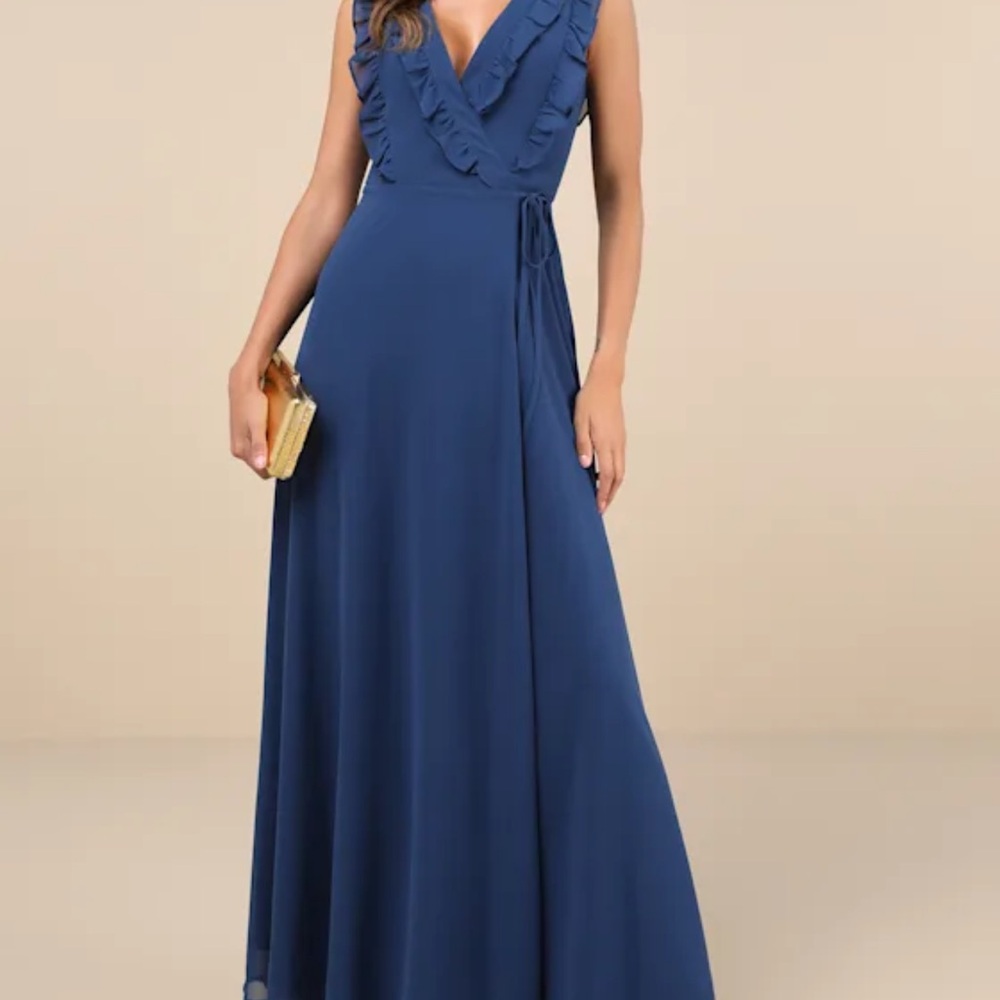 Blue Sleeveless V-Neck Maxi Gown for Weddings